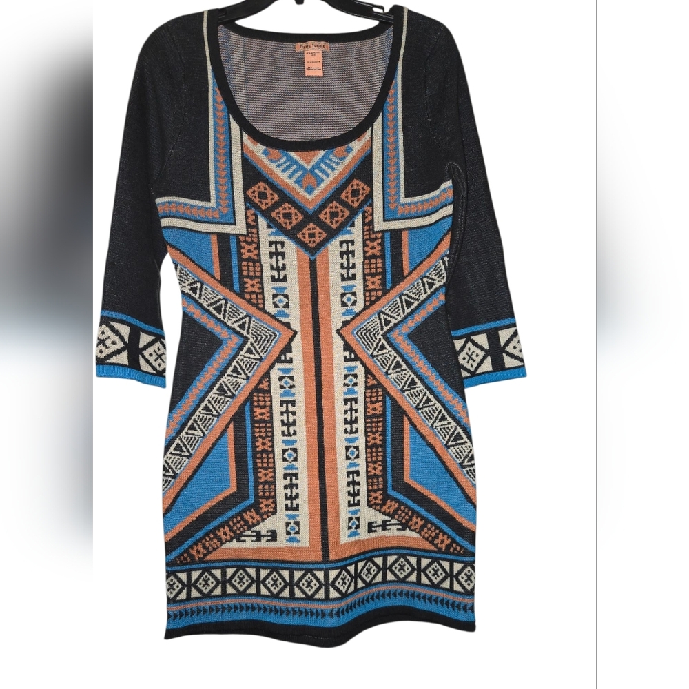 Flying Tomato Black and Blue Geometric Midi Dress